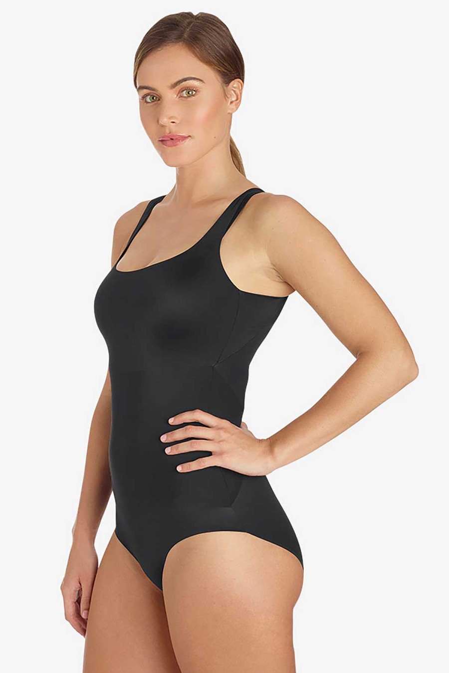 TC Wonderful Edge® Firm Control Bodysuit Hot